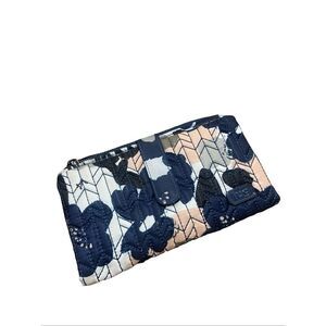 Lug Split Wristlet/Wallet Combo